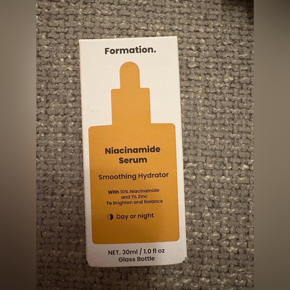 Formation Niacinamide Serum – 10% Niacinamide + 1% Zinc (30ml) - Picture 2 of 4